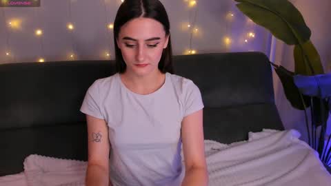 Helen online show from 12/22/24, 08:47