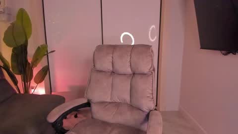 Helen online show from 01/09/25, 11:13