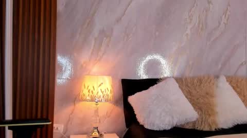 Helena Santos  online show from 01/17/26, 11:26