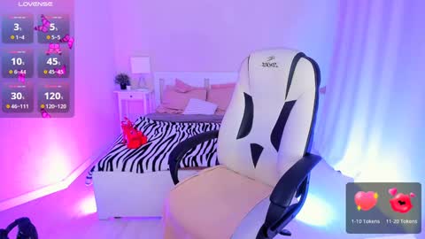 Helena online show from 01/19/25, 01:33