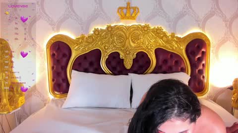 H E L E N A  online show from 02/05/25, 03:13