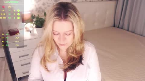 Helena Bonham online show from 01/21/25, 04:43