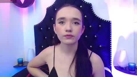 Helene online show from 02/03/25, 12:47