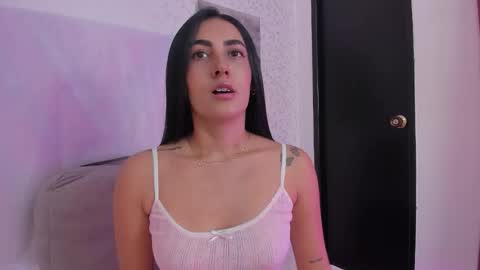    online show from 11/01/25, 07:05