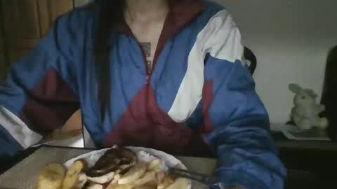 Snapshot of helenoliveira76340912 chatting on 11/08/25, 08:18 helenoliveira76340912 online show from 11/08/25, 08:18