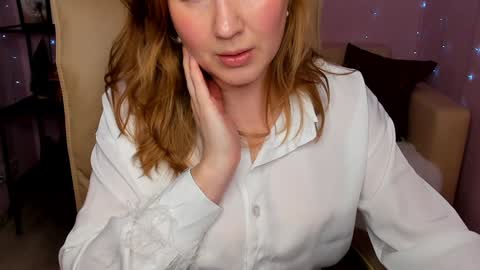 Helen online show from 01/21/25, 01:39