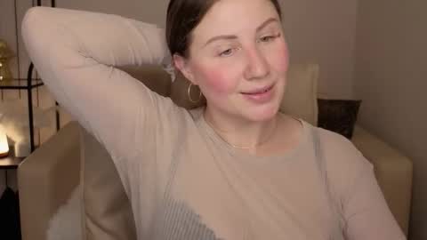 Helen online show from 10/29/25, 01:41