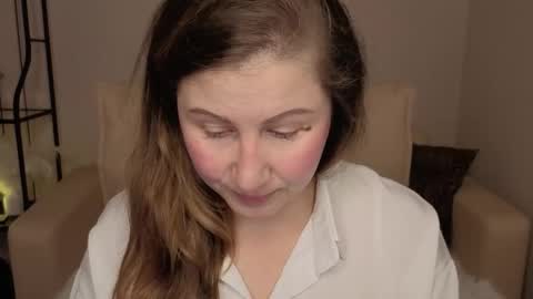 Helen online show from 11/02/25, 01:52