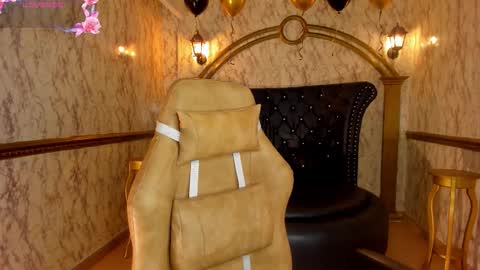 Helen or Hells online show from 11/20/25, 12:27