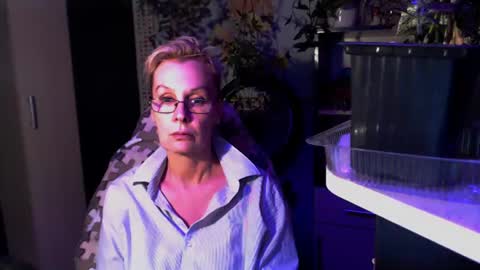 Snapshot of helgahimmele chatting on 06/14/26, 08:11 Helga online show from 06/14/26, 08:11