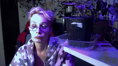 Snapshot of helgahimmele chatting on 07/11/26, 06:43 Helga online show from 07/11/26, 06:43