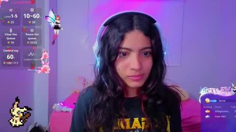 Snapshot of helia_n_amy chatting on 02/05/26, 03:55 Helia Transfem and Amy online show from 02/05/26, 03:55