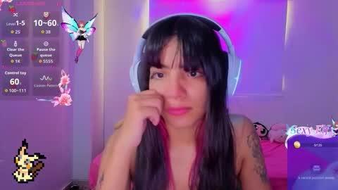 Snapshot of helia_n_amy chatting on 02/09/26, 10:36 Helia Transfem and Amy online show from 02/09/26, 10:36