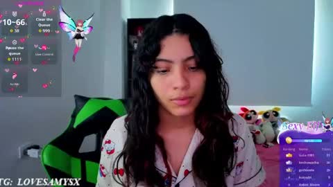 Helia Transfem and Amy online show from 05/29/26, 02:15