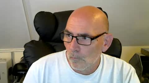 helikev26 online show from 06/05/26, 08:47