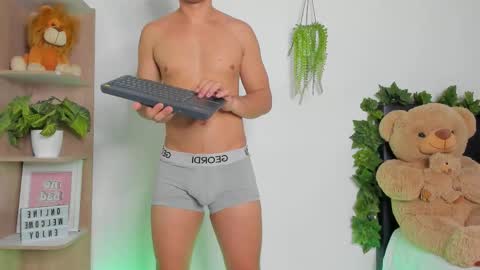 alan y zack online show from 02/15/26, 06:48