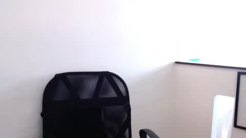 Snapshot of hell_boy66 chatting on 02/15/26, 08:38 Eros online show from 02/15/26, 08:38