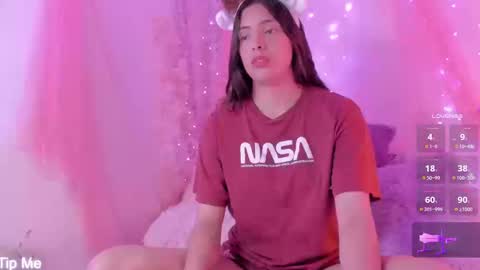 Snapshot of hell_girl_666 chatting on 09/09/25, 02:05 Nina online show from 09/09/25, 02:05