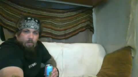 hellelandshadow online show from 04/12/26, 02:49