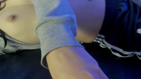 hellen__smith_ online show from 03/29/26, 08:47