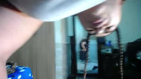hellen maya online show from 05/19/26, 06:36