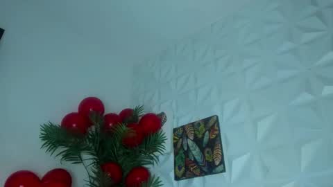 hellen     online show from 01/16/26, 07:07