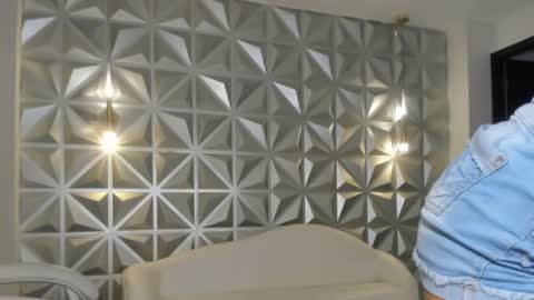 Hellen online show from 11/15/25, 01:58