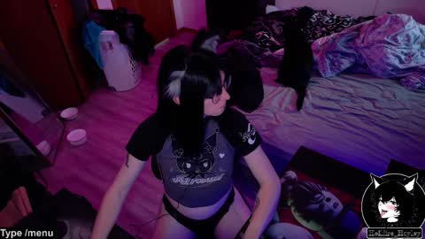 Hayley online show from 04/10/26, 01:55