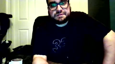 Snapshot of hellflow chatting on 06/11/26, 12:32 hellflow online show from 06/11/26, 12:32