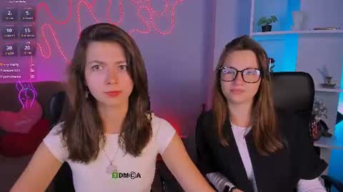Snapshot of helli_belli chatting on 07/19/26, 07:17 Helli online show from 07/19/26, 07:17