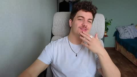 Remy online show from 03/31/26, 06:58