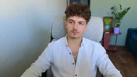 Snapshot of hellish_sugar chatting on 07/13/26, 05:10 Remy online show from 07/13/26, 05:10