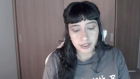 SIMONA  online show from 12/19/25, 04:36