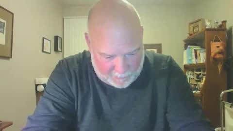 helloforfun111 online show from 09/12/25, 10:37