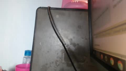 Snapshot of helloisme_richelyn chatting on 11/02/25, 11:23 helloisme_richelyn online show from 11/02/25, 11:23