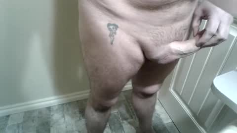 Snapshot of helloitsme969 chatting on 02/20/25, 06:24 helloitsme969 online show from 02/20/25, 06:24