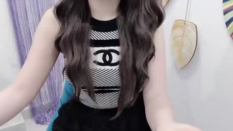 hellokitty_sexy online show from 05/08/26, 12:27