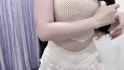 hellokitty_sexy online show from 05/23/26, 12:05