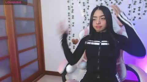 hellokitty_valery1 online show from 07/12/26, 06:04