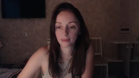 Snapshot of hellokittykaty chatting on 12/18/24, 06:32 Victory online show from 12/18/24, 06:32