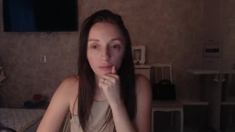 Snapshot of hellokittykaty chatting on 12/20/24, 07:12 Victory online show from 12/20/24, 07:12