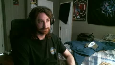 longhairbeardedguy online show from 04/12/26, 08:47