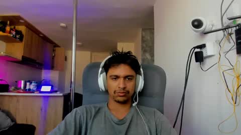 Owner of your wallet  online show from 09/25/25, 07:39