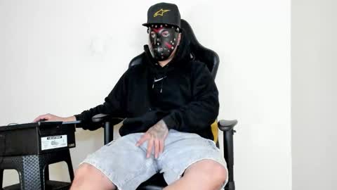 Snapshot of hellstar_team chatting on 11/01/25, 05:31 Star and Andy online show from 11/01/25, 05:31