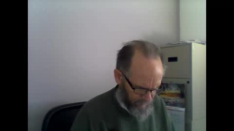 helopilot01 online show from 01/11/25, 04:03