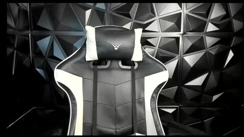 heluehorny13 online show from 03/05/25, 02:57