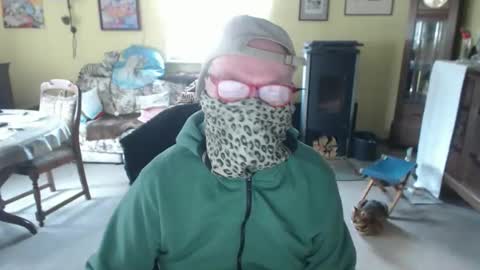 Helvell online show from 02/12/26, 10:43