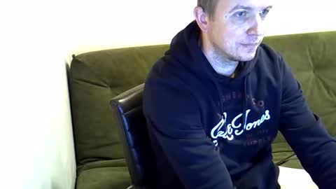 Snapshot of hemligknull chatting on 11/18/25, 11:47 Jason Statham online show from 11/18/25, 11:47