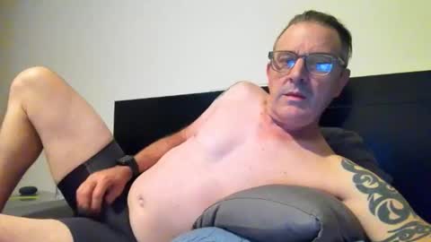 hempie1973 online show from 01/18/26, 12:09
