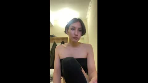 Eva online show from 02/25/25, 12:34